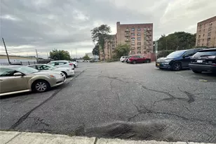 29-50 137th St, Flushing, NY 11354 - Photo 5