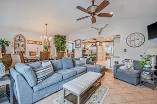 71 Rose Dr, East Meadow, NY 11554 - Photo 17