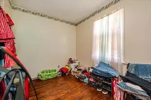 122-53 Milburn St, Saint Albans, NY 11413 - Photo 13