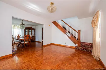 12253 Milburn Street, Saint Albans, NY 11413 - Photo 5