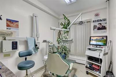 10324 127th Street, Richmond Hill, NY 11419 - Photo 9