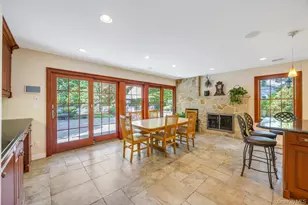 40 Somerset Pl, Syosset, NY 11791 - Photo 27