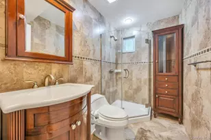 40 Somerset Pl, Syosset, NY 11791 - Photo 21