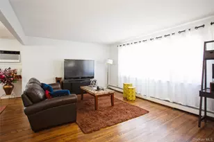 200 E Euclid St, Valley Stream, NY 11580 - Photo 7