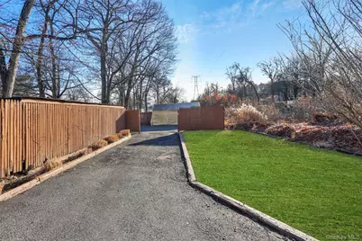 138 E Eckerson Road, Spring Valley, NY 10977 - Photo 39