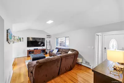 138 E Eckerson Road, Spring Valley, NY 10977 - Photo 9