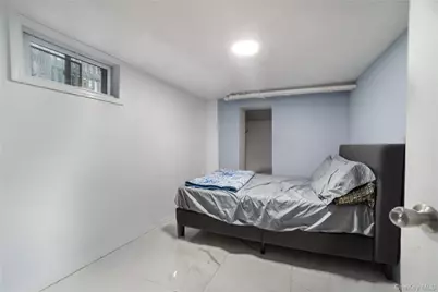 7 Willis Avenue, Floral Park, NY 11001 - Photo 23