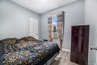 7 Willis Avenue, Floral Park, NY 11001 - Photo 15