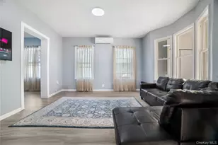 7 Willis Ave., Floral Park, NY 11001 - Photo 3