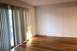 34 Poplar Ln, Middletown, NY 10941 - Photo 5