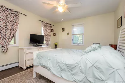 3 Beacon Drive, Sound Beach, NY 11789 - Photo 15