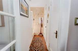 3 Beacon Dr, Sound Beach, NY 11789 - Photo 9