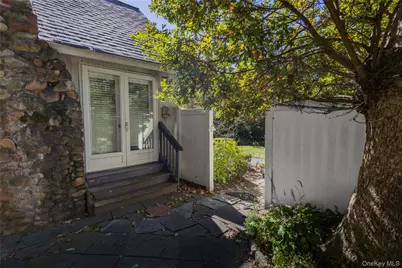 3 Beacon Drive, Sound Beach, NY 11789 - Photo 21