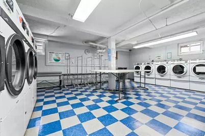 8380 118th St #6G, Kew Gardens, NY 11415 - Photo 7