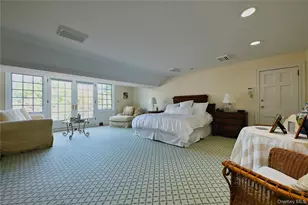 40 Deer Park Rd, Great Neck, NY 11024 - Photo 19