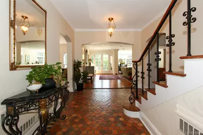 40 Deer Park Road, Great Neck, NY 11024 - Photo 7