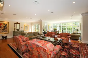 40 Deer Park Rd, Great Neck, NY 11024 - Photo 13