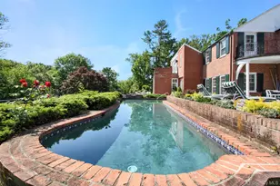 40 Deer Park Rd, Great Neck, NY 11024 - Photo 27