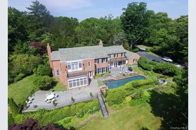 40 Deer Park Road, Great Neck, NY 11024 - Photo 33