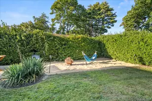 211 Washington Ave, Brentwood, NY 11717 - Photo 31