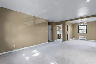 84-33 Shore Pkwy, Howard Beach, NY 11414 - Photo 3