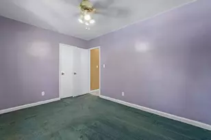 84-33 Shore Pkwy, Howard Beach, NY 11414 - Photo 7