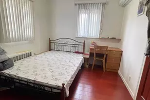 28-11 Murray St, Flushing, NY 11354 - Photo 5