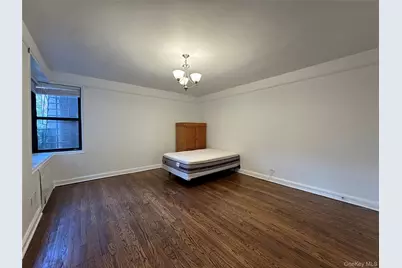 69-10 Yellowstone Blvd #114, Forest Hills, NY 11375 - Photo 11