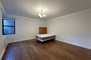 69-10 Yellowstone Blvd, Forest Hills, NY 11375 - Photo 11