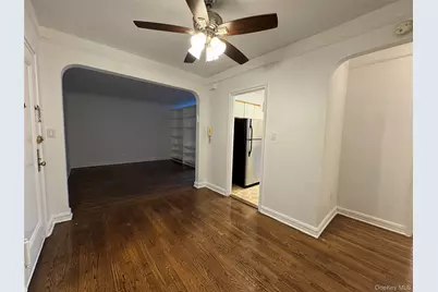 69-10 Yellowstone Blvd #114, Forest Hills, NY 11375 - Photo 3