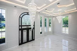 66-16 253rd St, Little Neck, NY 11362 - Photo 21