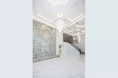 6616 253rd Street, Little Neck, NY 11362 - Photo 3