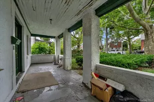 639 S 5th Ave, Mount Vernon, NY 10550 - Photo 5