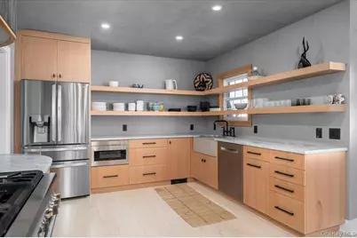 21 Old Colony Drive, Larchmont, NY 10538 - Photo 15