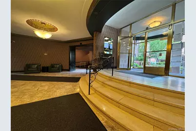 69-10 Yellowstone Blvd #115, Forest Hills, NY 11375 - Photo 19