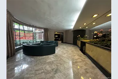 69-10 Yellowstone Blvd #115, Forest Hills, NY 11375 - Photo 21