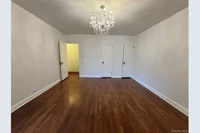 69-10 Yellowstone Blvd #115, Forest Hills, NY 11375 - Photo 11