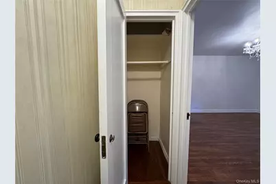 69-10 Yellowstone Blvd #115, Forest Hills, NY 11375 - Photo 13