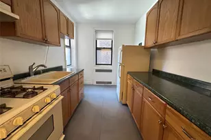 69-40 Yellowstone Blvd, Forest Hills, NY 11375 - Photo 7