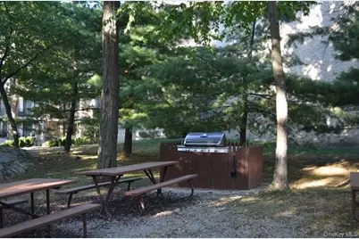 150 Overlook Avenue #4L, Peekskill, NY 10566 - Photo 9