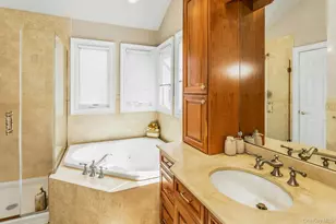 28 Grove St, Massapequa, NY 11758 - Photo 15