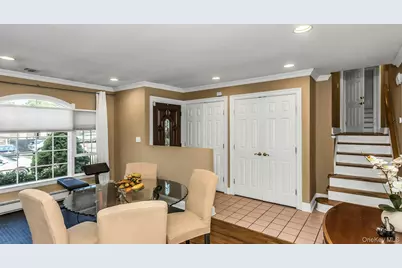 28 Grove Street, Massapequa, NY 11758 - Photo 5