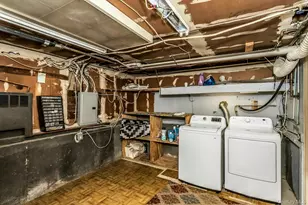 28 Grove St, Massapequa, NY 11758 - Photo 25