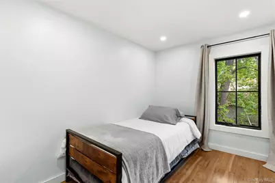 73175 Main Road, Greenport, NY 11944 - Photo 9