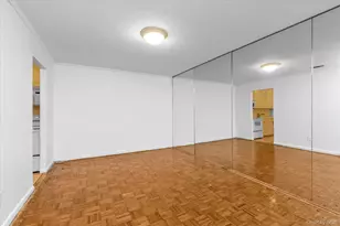 28 Spring Hollow, Roslyn, NY 11576 - Photo 7