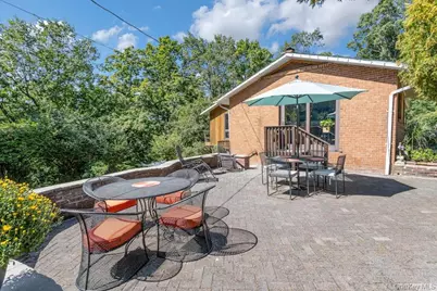 2 Buttermilk Falls, Nyack, NY 10960 - Photo 35