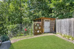 2 Buttermilk Falls, Nyack, NY 10960 - Photo 31