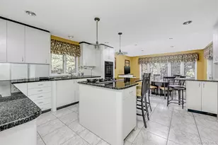 8 Kings Gate Rd, Suffern, NY 10901 - Photo 9