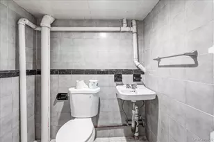 90-01 215th St, Queens Village, NY 11428 - Photo 21