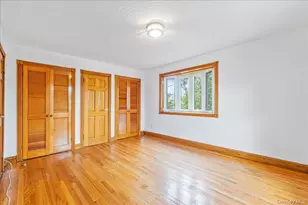 90-01 215th St, Queens Village, NY 11428 - Photo 15